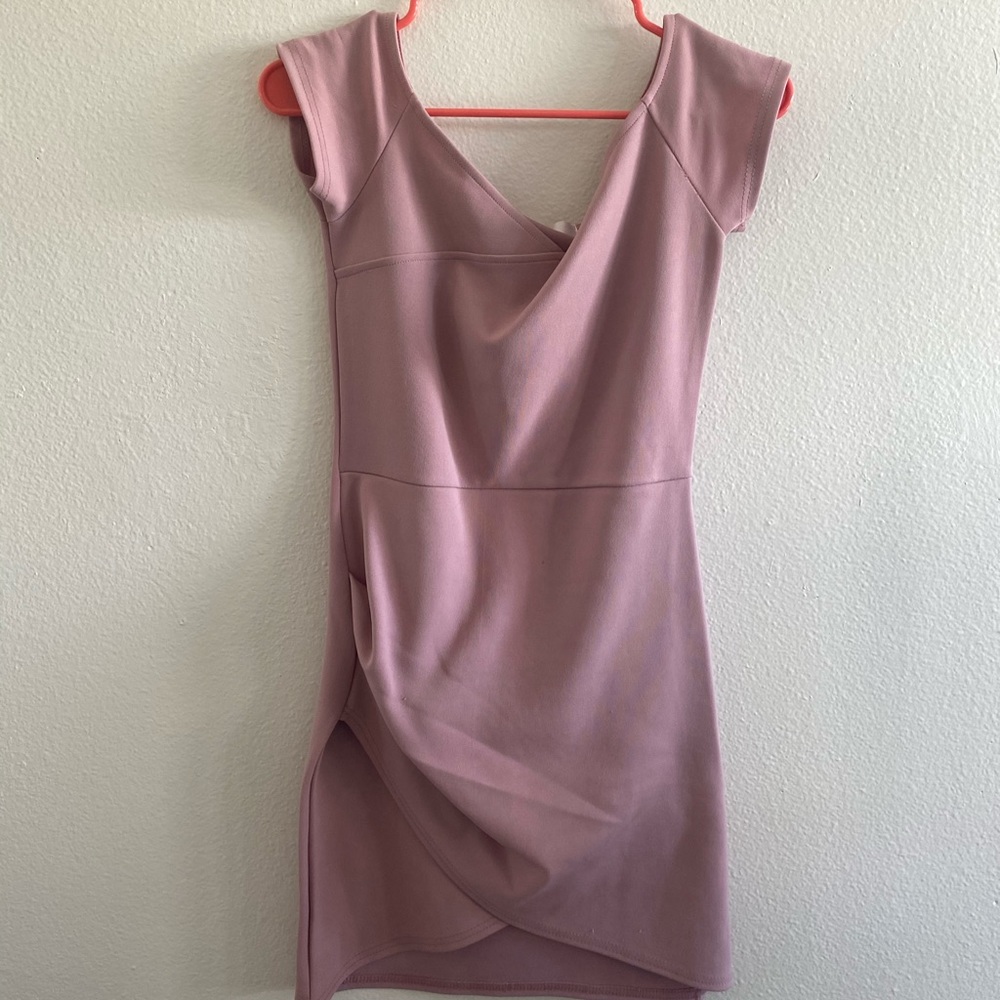 Pink off the shoulder body con dress